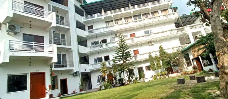 best hotels in rishikesh with ganga view